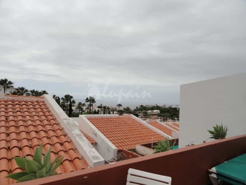 Condominium in El Guincho, Canary Islands 10167318