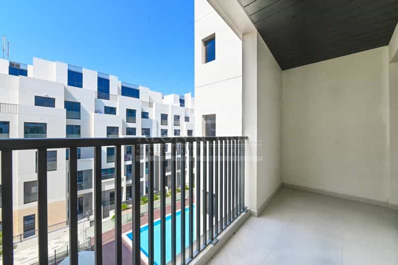 Condominium in Dubai, Dubai 10167324