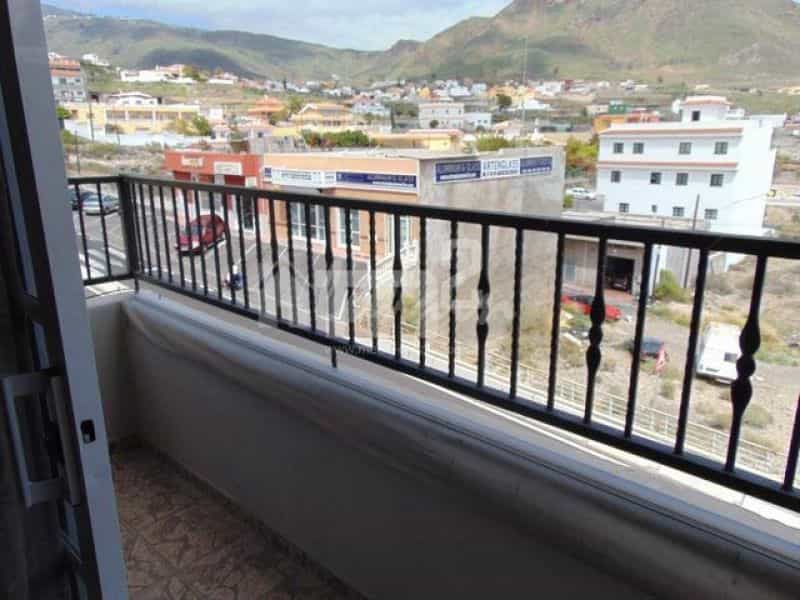 Condominium in Arona, Canary Islands 10167339