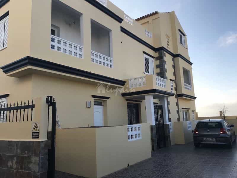 House in San Miguel, Canary Islands 10167344