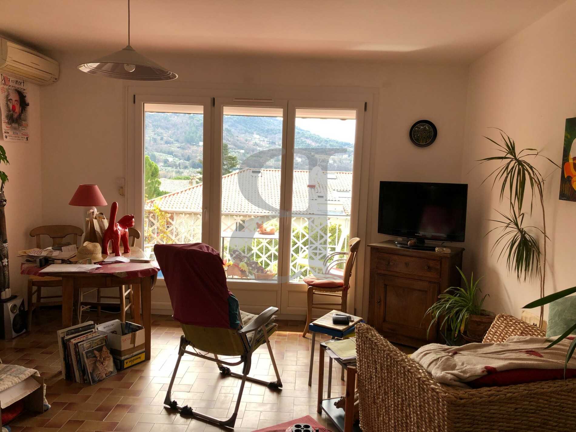 Talo sisään Nyons, Auvergne-Rhône-Alpes 10167543
