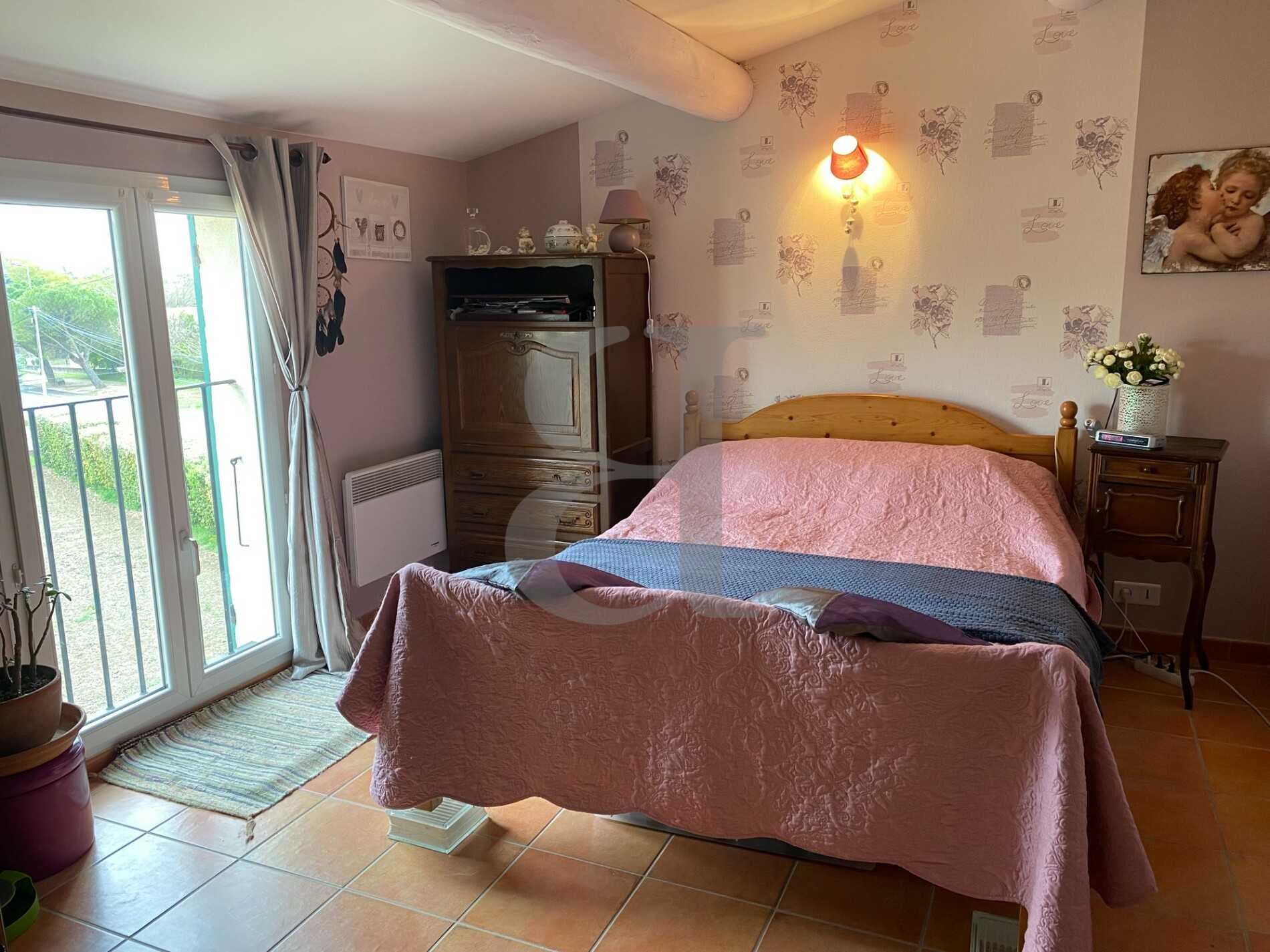Casa nel Valréas, Provence-Alpes-Côte d'Azur 10167548
