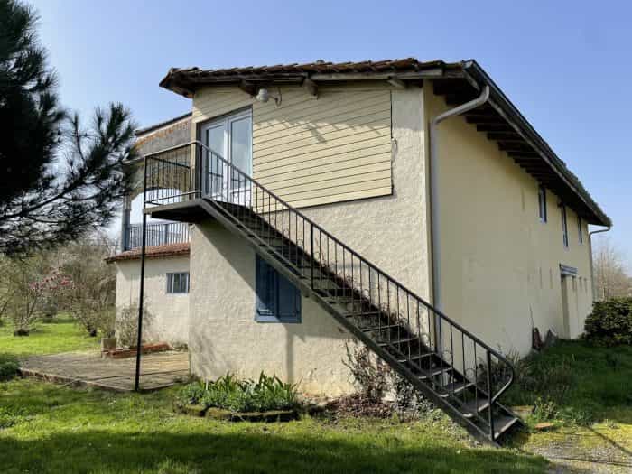 Hus i Mirande, Occitanie 10167698