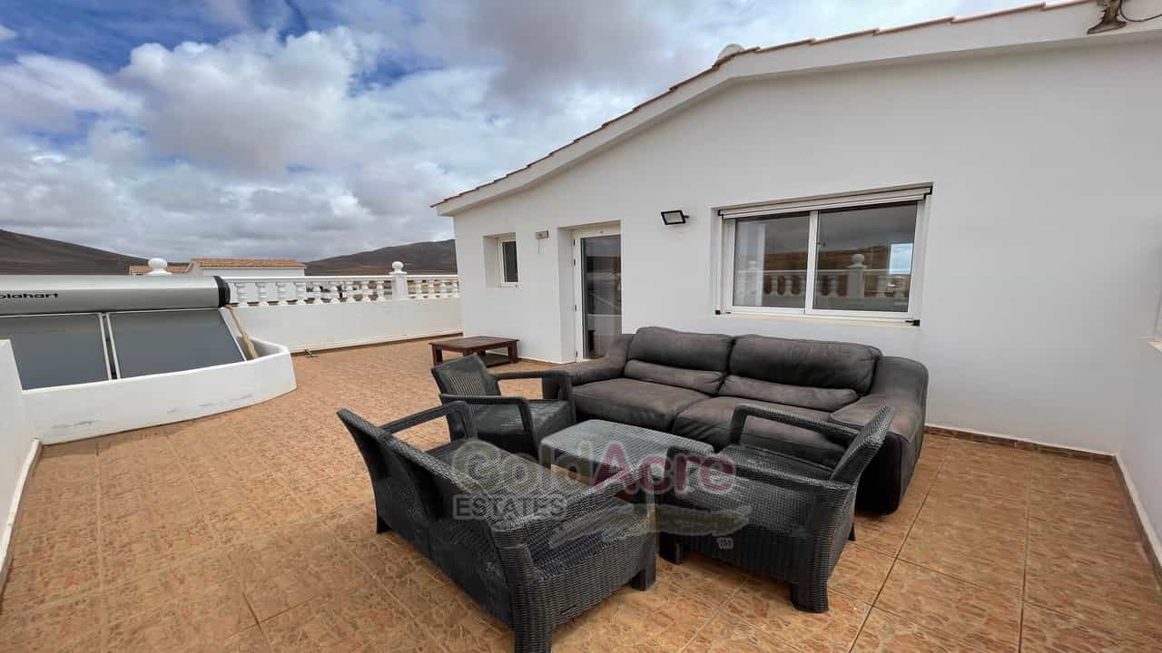 House in Triquivijate, Canary Islands 10167703