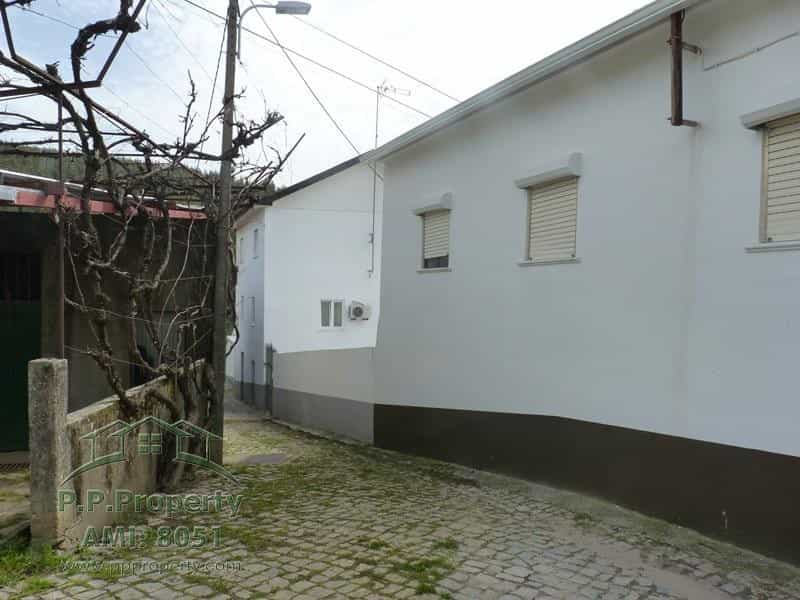 בַּיִת ב Castanheira de Pêra, Leiria District 10167705