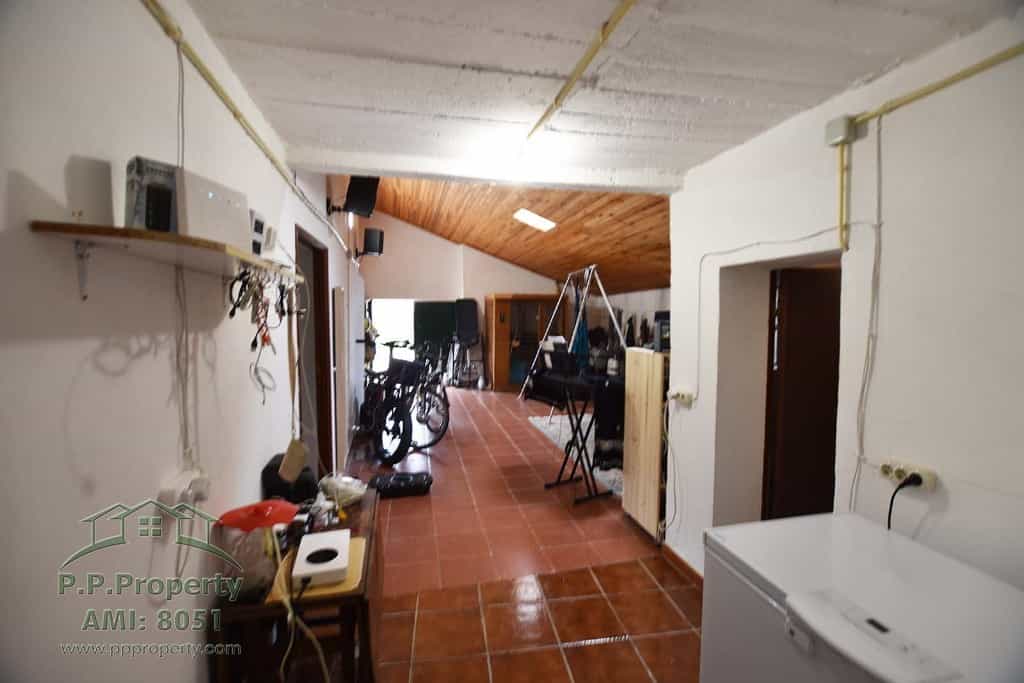 rumah dalam Tomar, Santarém District 10167707
