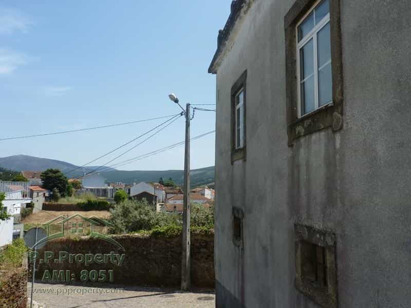 Huis in Castánheira de Pera, Leiria 10167711