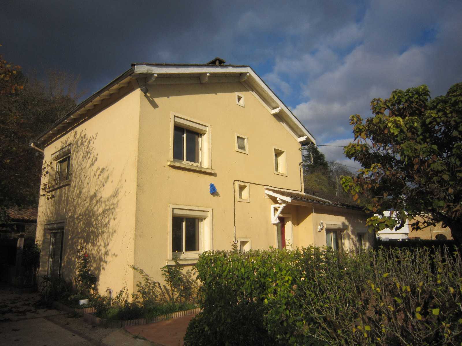 Huis in Sint-Cyprien, Nouvelle-Aquitanië 10167870