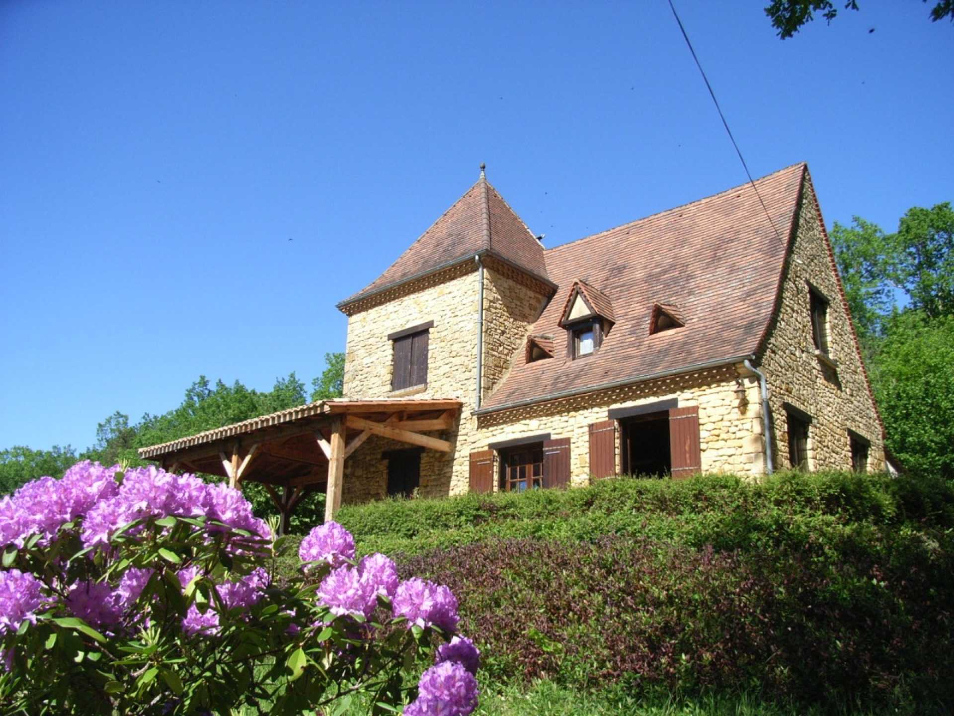 House in Saint-Cyprien, Nouvelle-Aquitaine 10167951