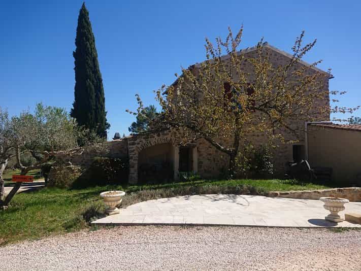 Huis in Vos, Provence-Alpes-Côte d'Azur 10168030