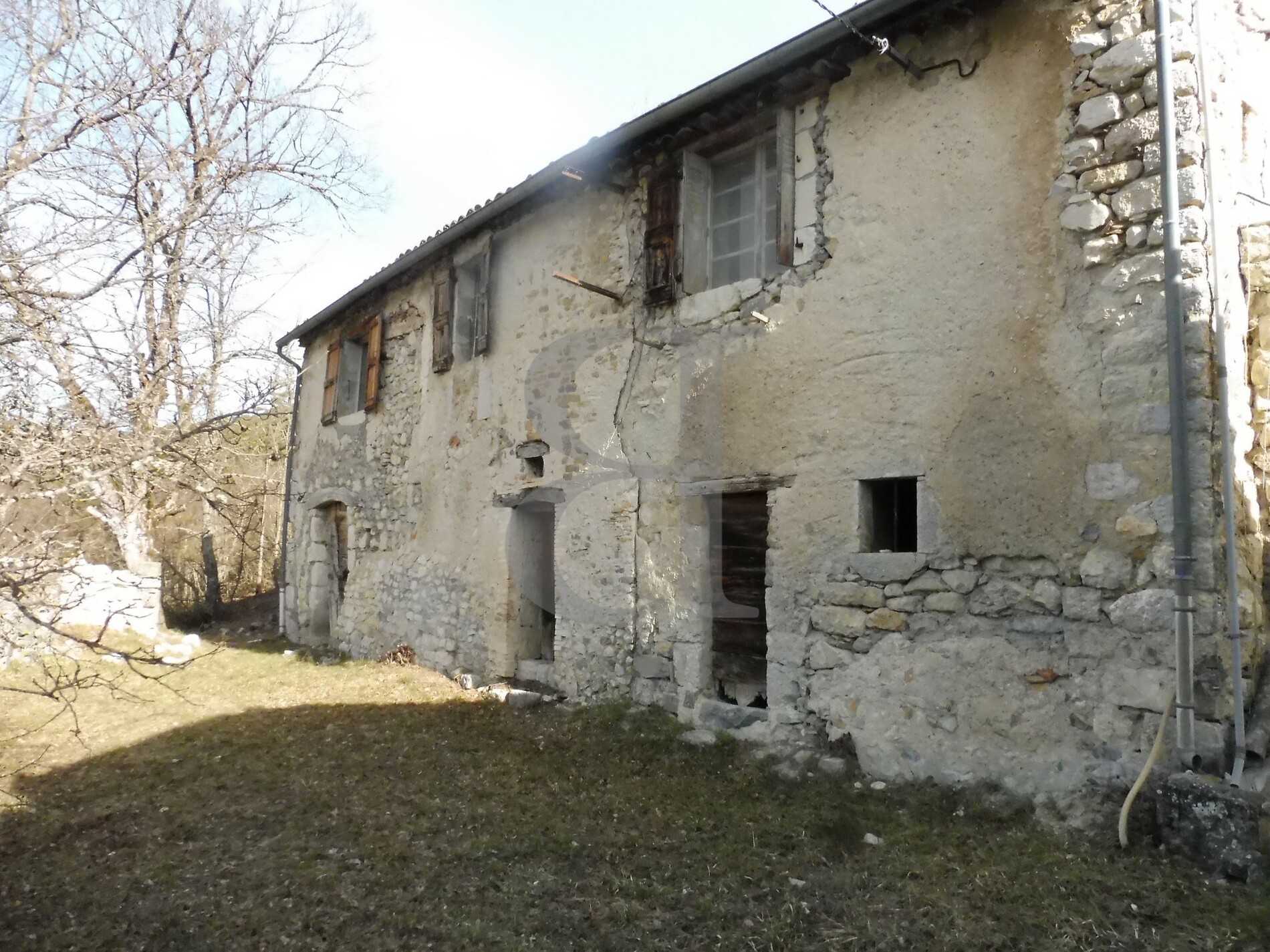 σπίτι σε Nyons, Auvergne-Rhône-Alpes 10168078