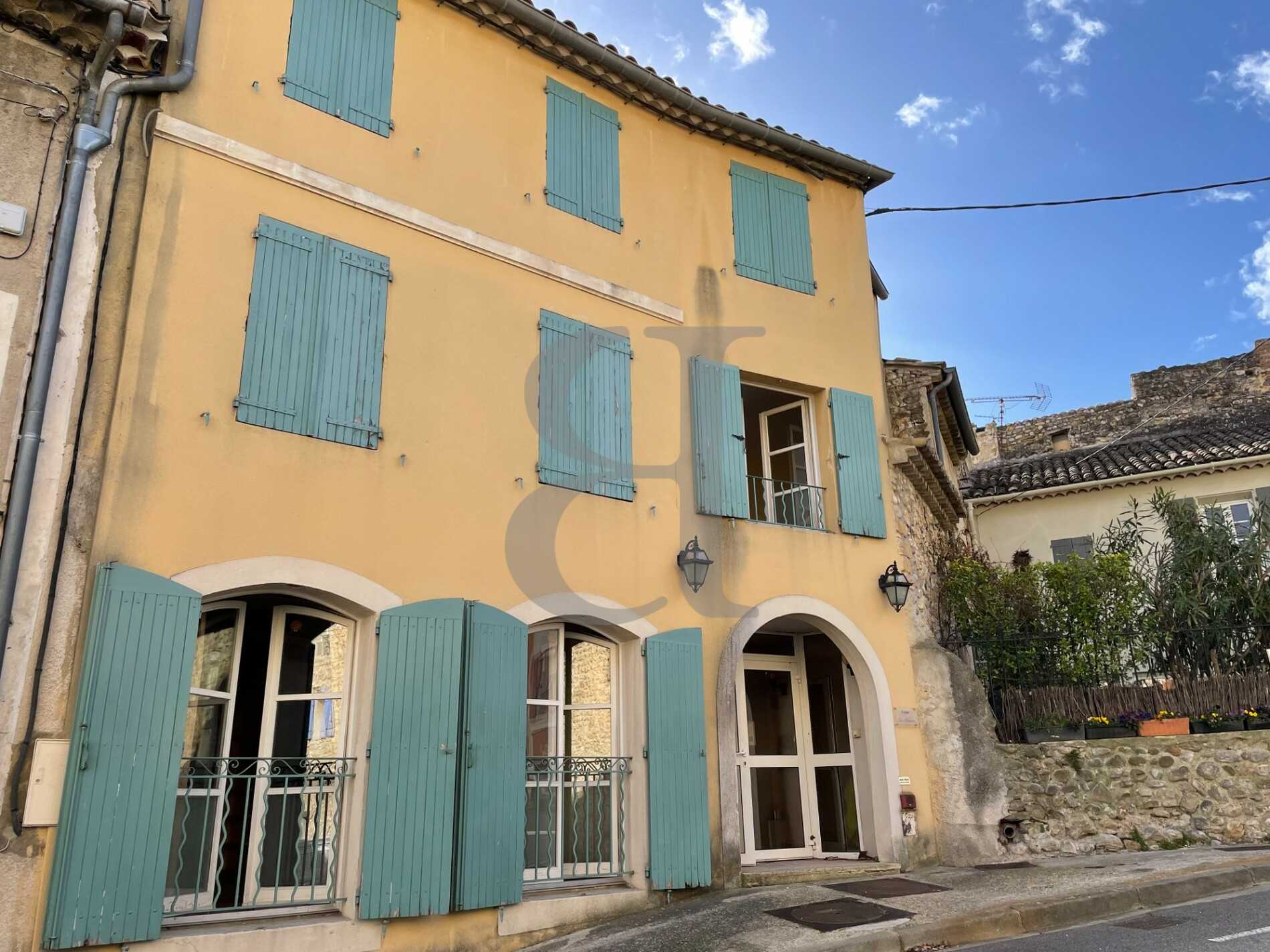 Huis in Vaison-la-Romaine, Provence-Alpes-Côte d'Azur 10168087