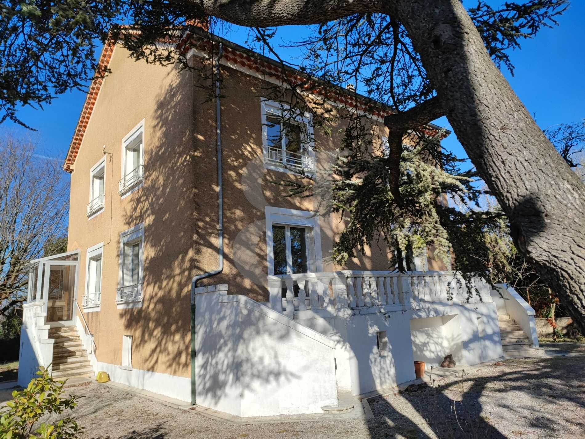 Dom w La Begude-de-Mazenc, Owernia-Rodan-Alpy 10168099