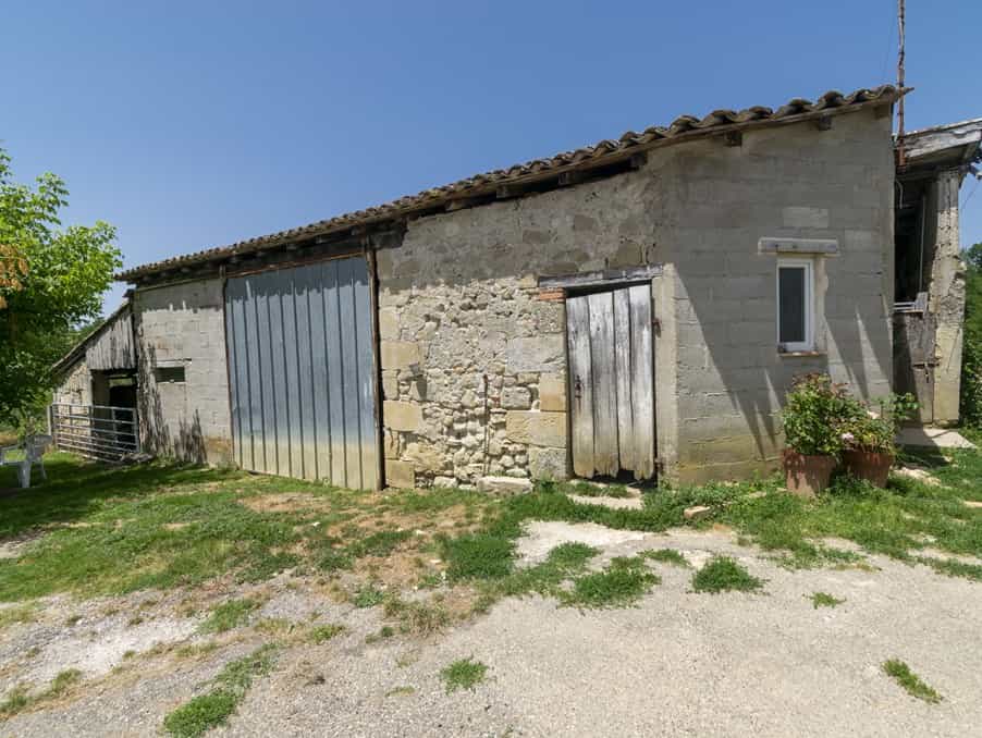 σπίτι σε Ségalas, Nouvelle-Aquitaine 10168140