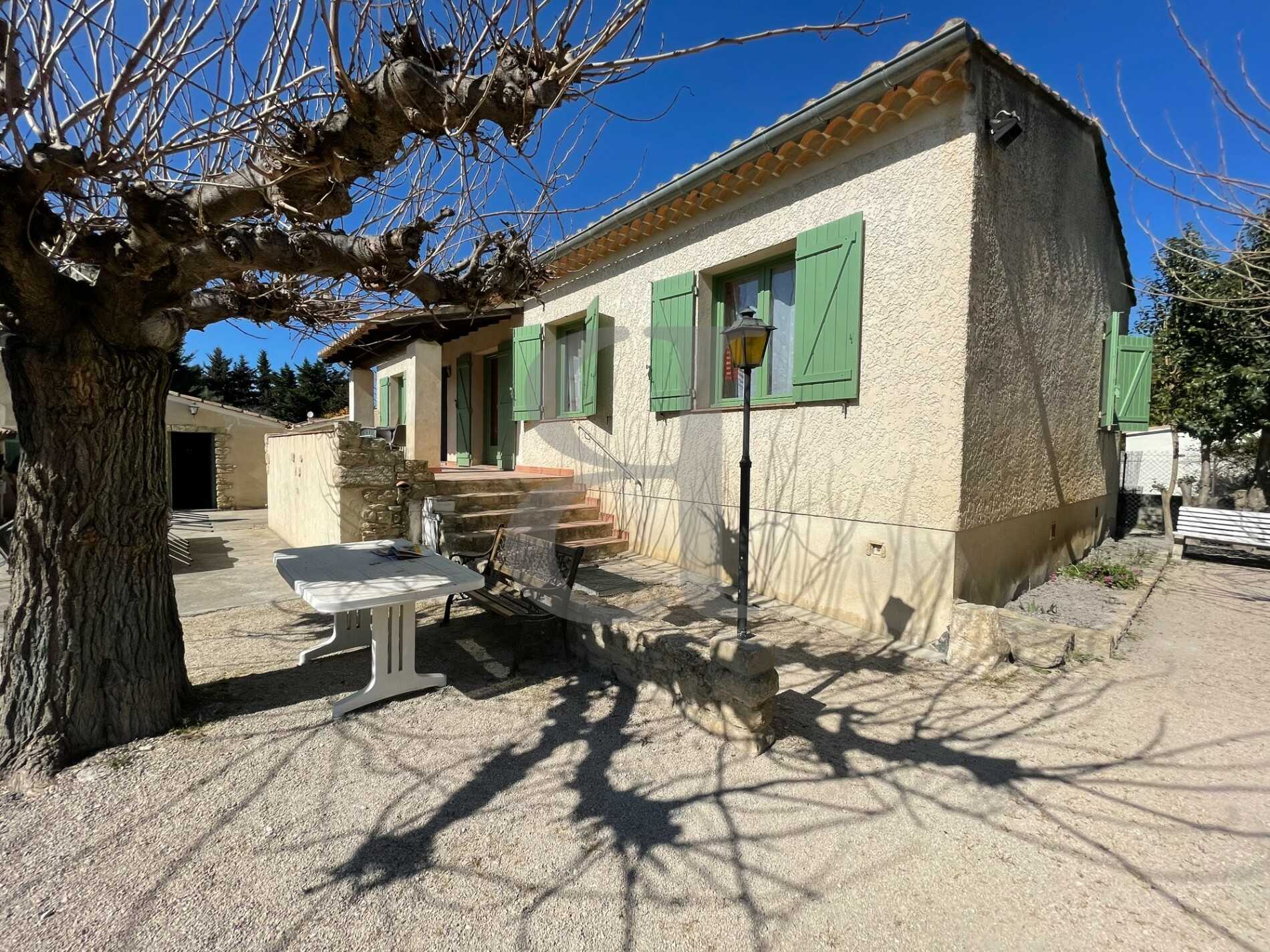 房子 在 L'Isle-sur-la-Sorgue, Provence-Alpes-Côte d'Azur 10168263