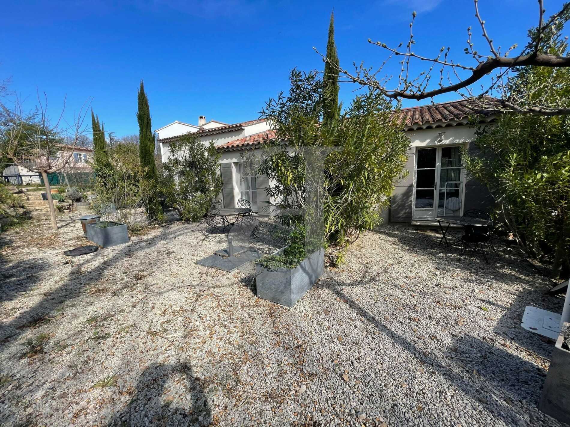 casa en Aubignan, Provence-Alpes-Côte d'Azur 10168267
