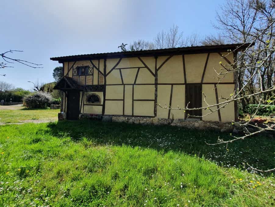 Huis in Varennes, Nouvelle-Aquitaine 10168317