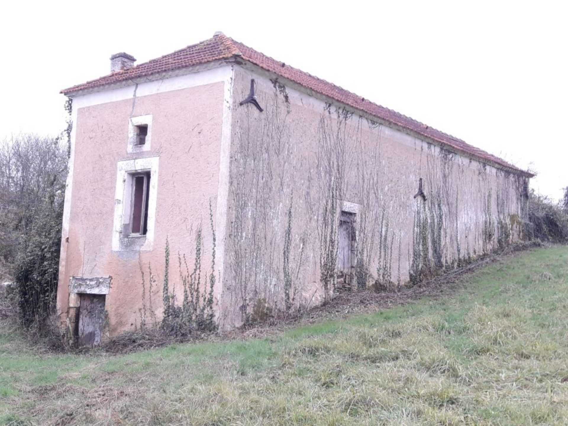 Dom w Saint-Cyprien, Oksytania 10168380