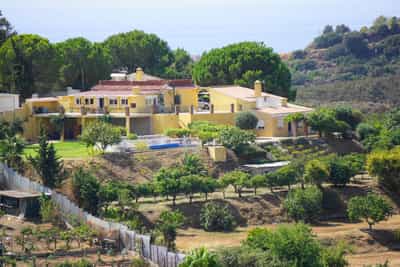 House in Montalban de Cordoba, Andalusia 10168534