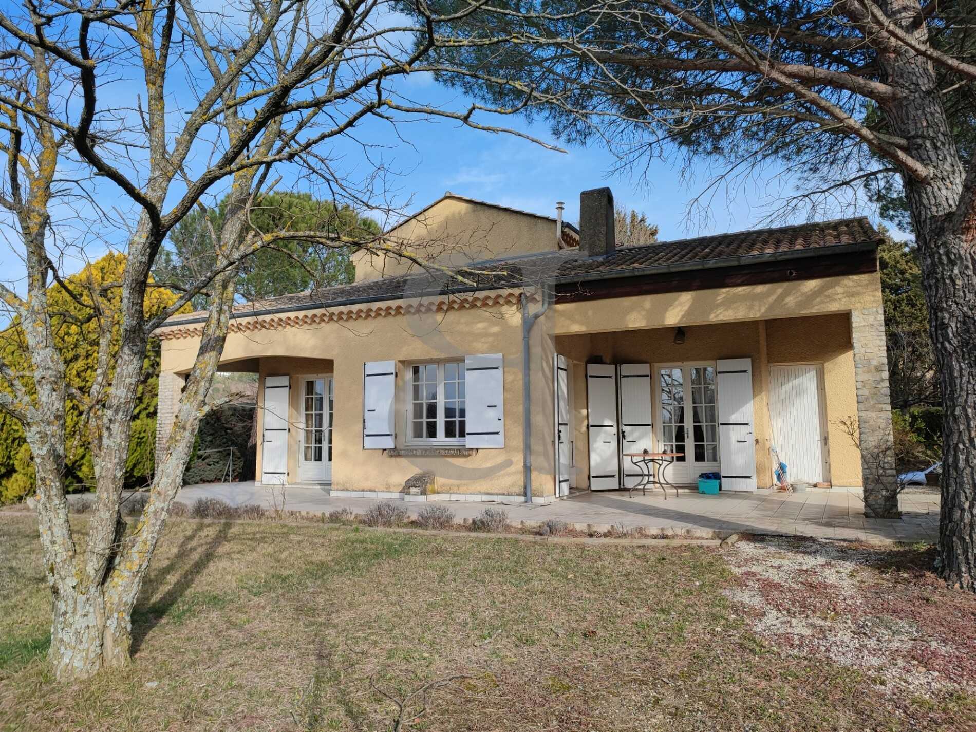 Huis in Saint-Julien-d'Asse, Provence-Alpes-Côte d'Azur 10168594