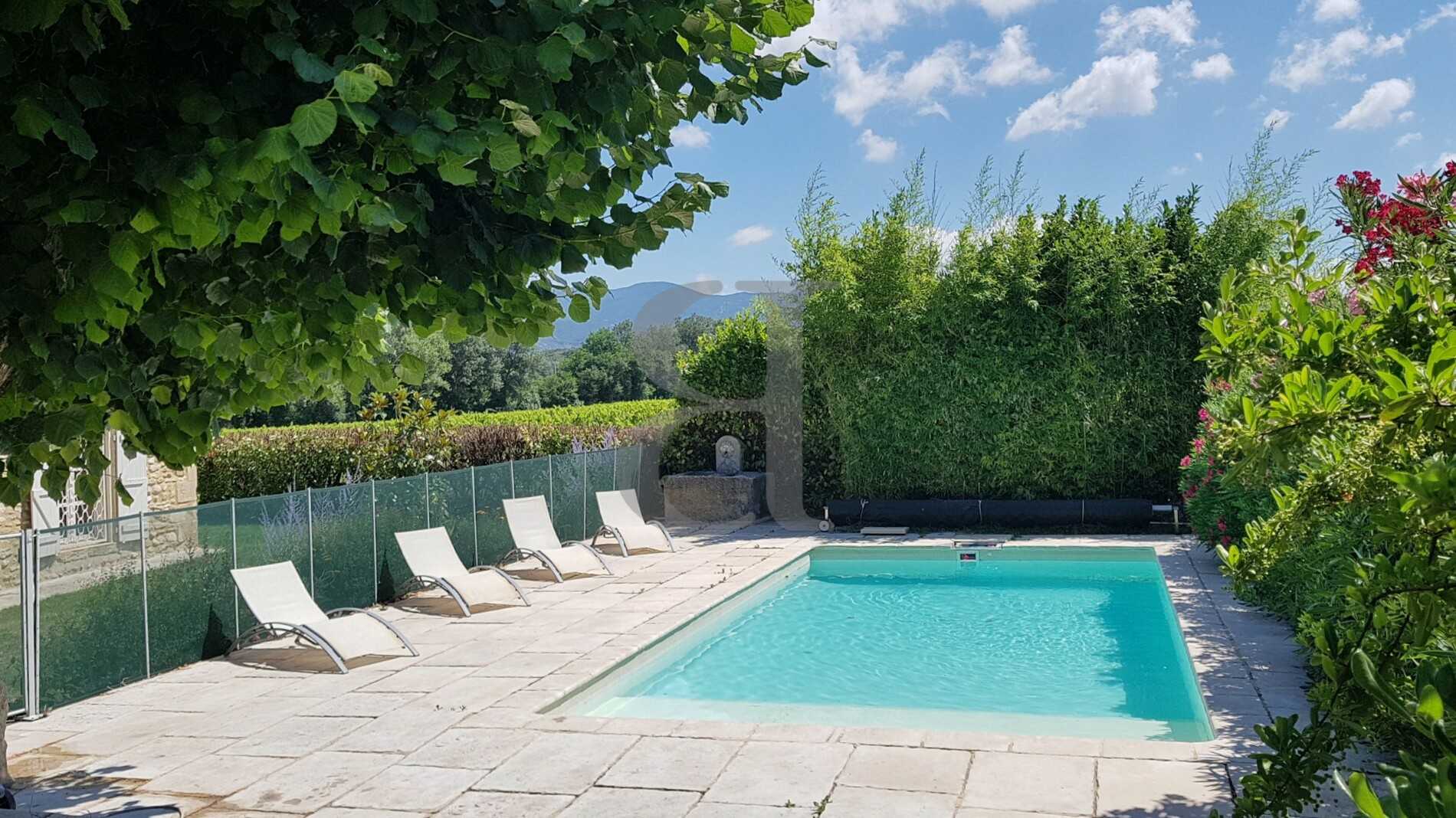 rumah dalam Le Ray, Provence-Alpes-Côte d'Azur 10168603