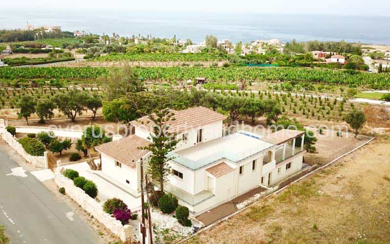 Rumah di Paphos,  10169078