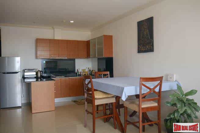 Condominium in Tambon Kathu, Chang Wat Phuket 10169230
