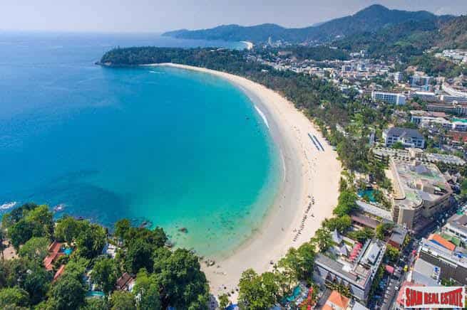 Condominio en Prohibición de Kata, Phuket 10169232