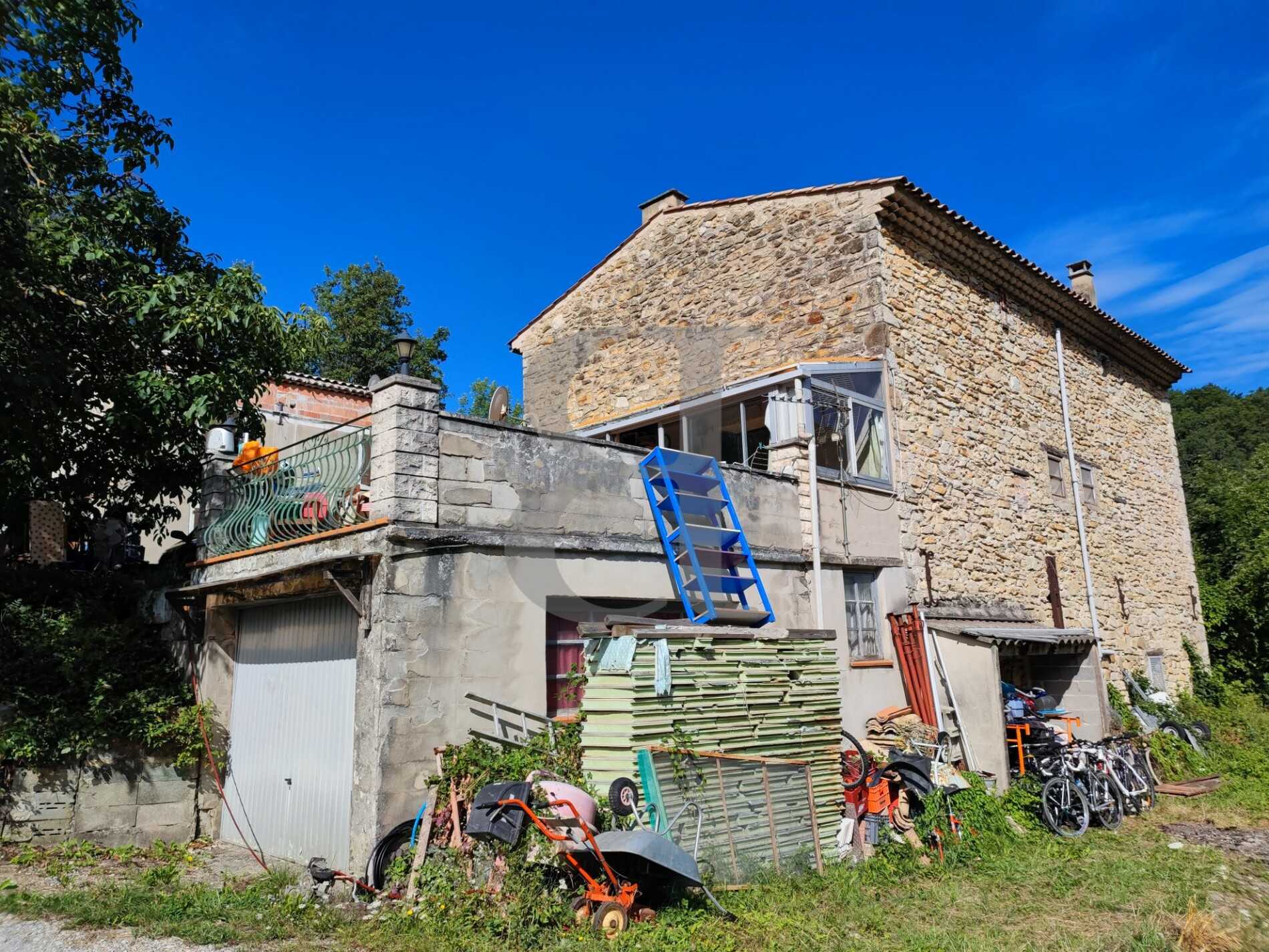 Rumah di Dieulefit, Auvergne-Rhône-Alpes 10169436