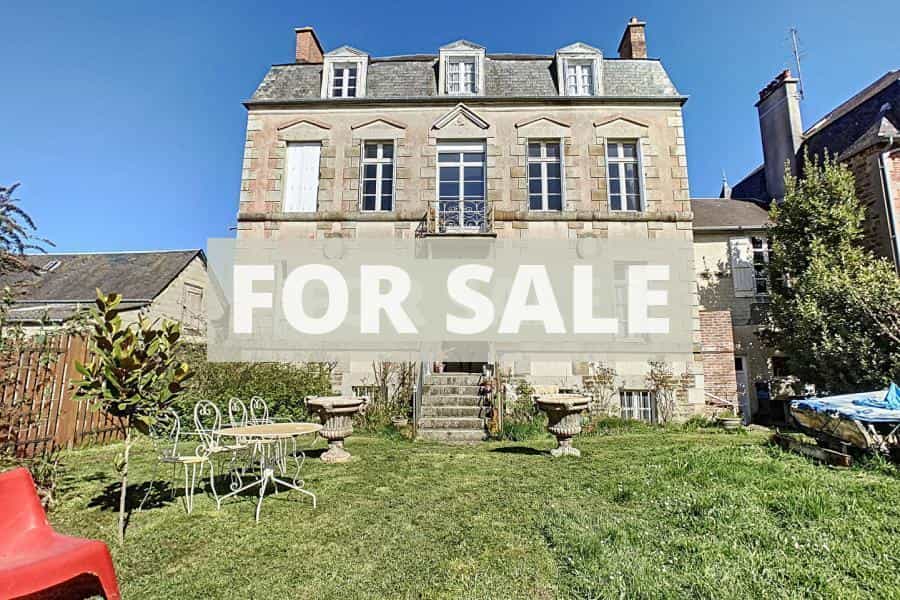 House in Saint-Hilaire-du-Harcouet, Normandie 10169556