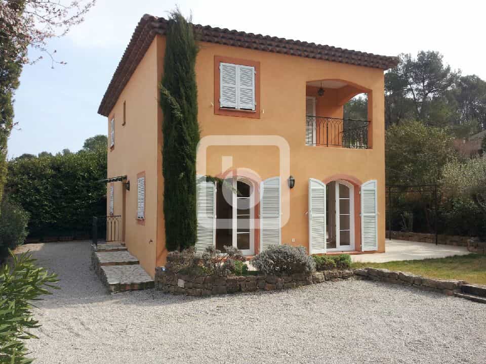 Hus i Valbonne, Provence-Alpes-Cote d'Azur 10169841