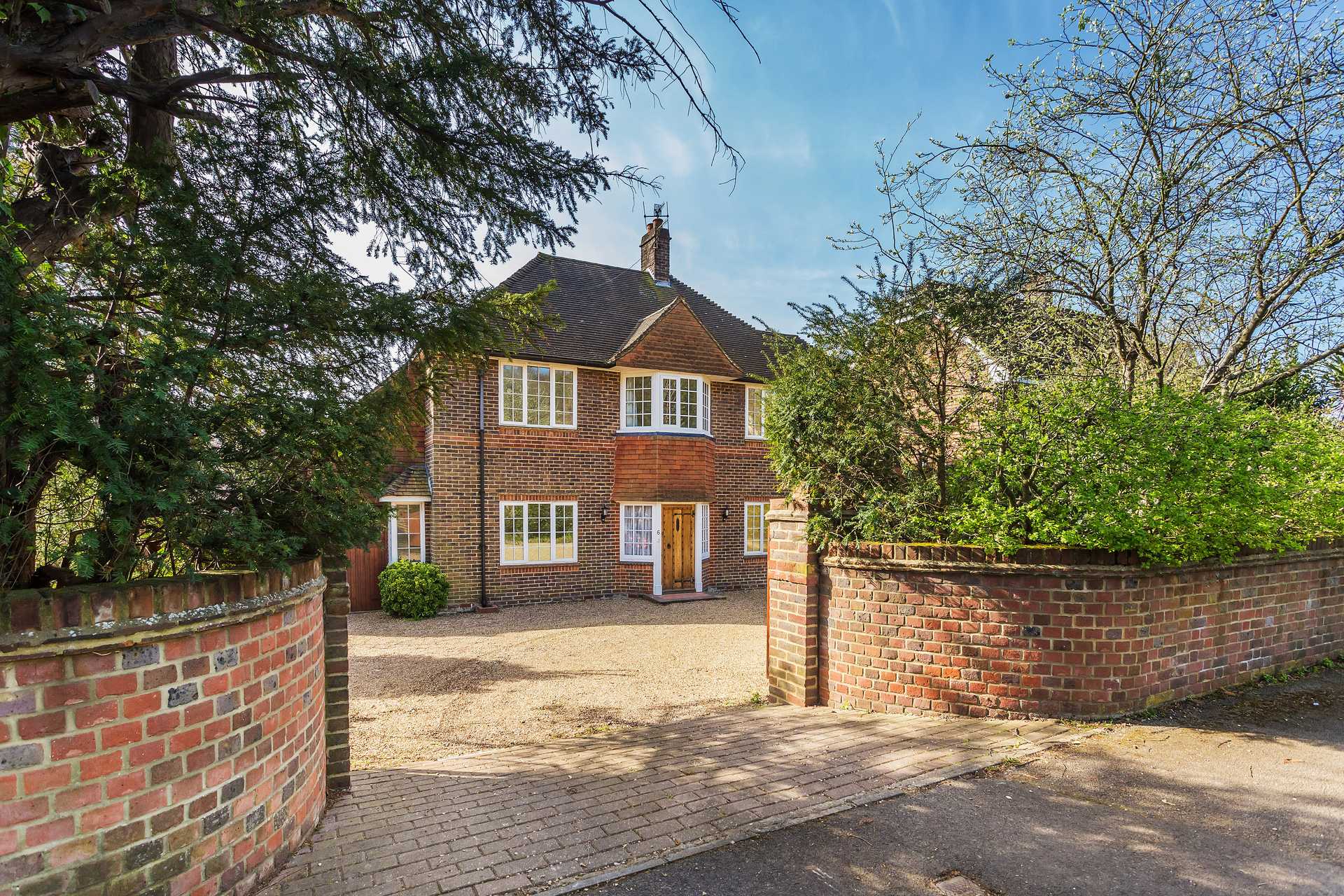 House in Reigate, Surrey 10170018