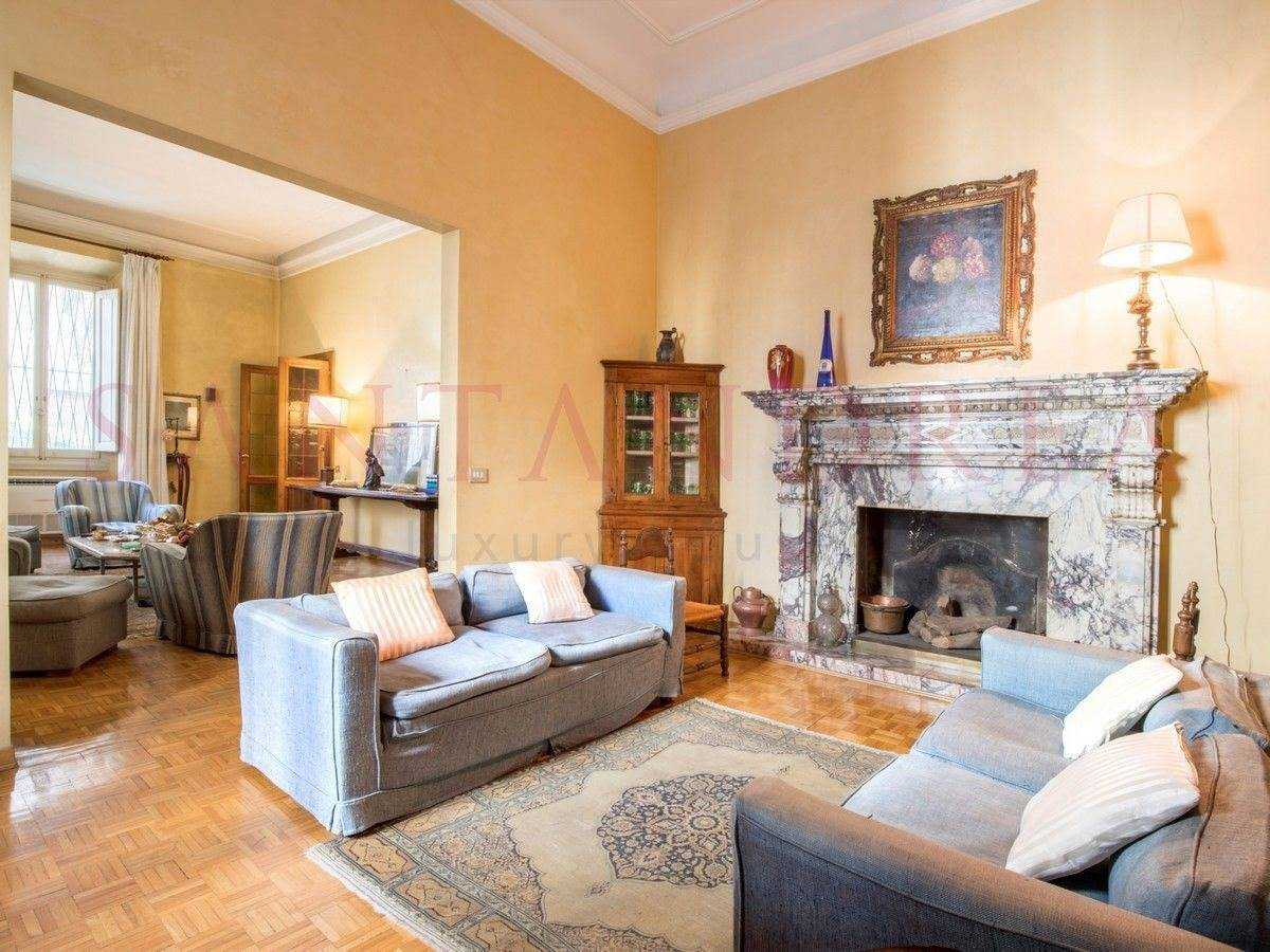 Condominium in Florence, Toscane 10170144
