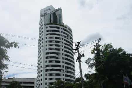 Condominium in Watthana, Krung Thep Maha Nakhon 10171110