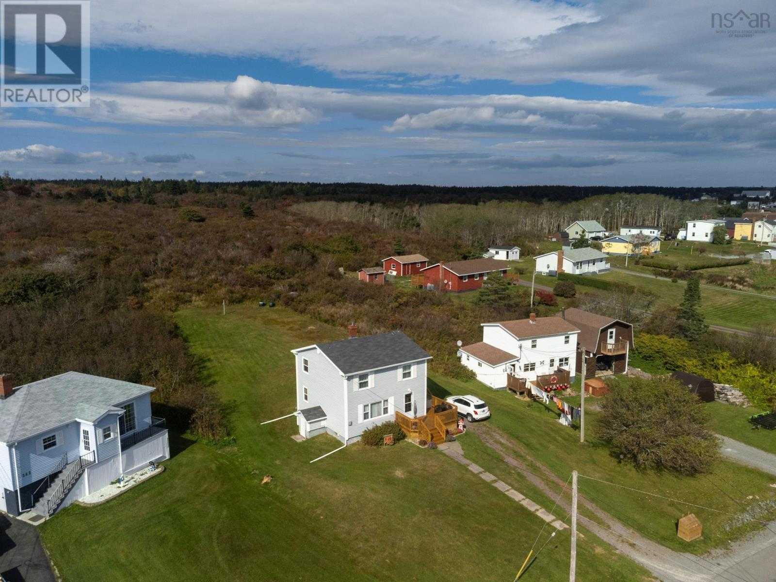House in Port Hawkesbury, Nova Scotia 10171173