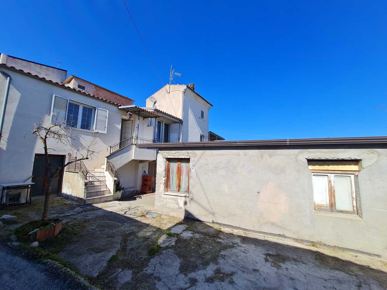 Eigentumswohnung im Castiglione a Casauria, Abruzzo 10171291