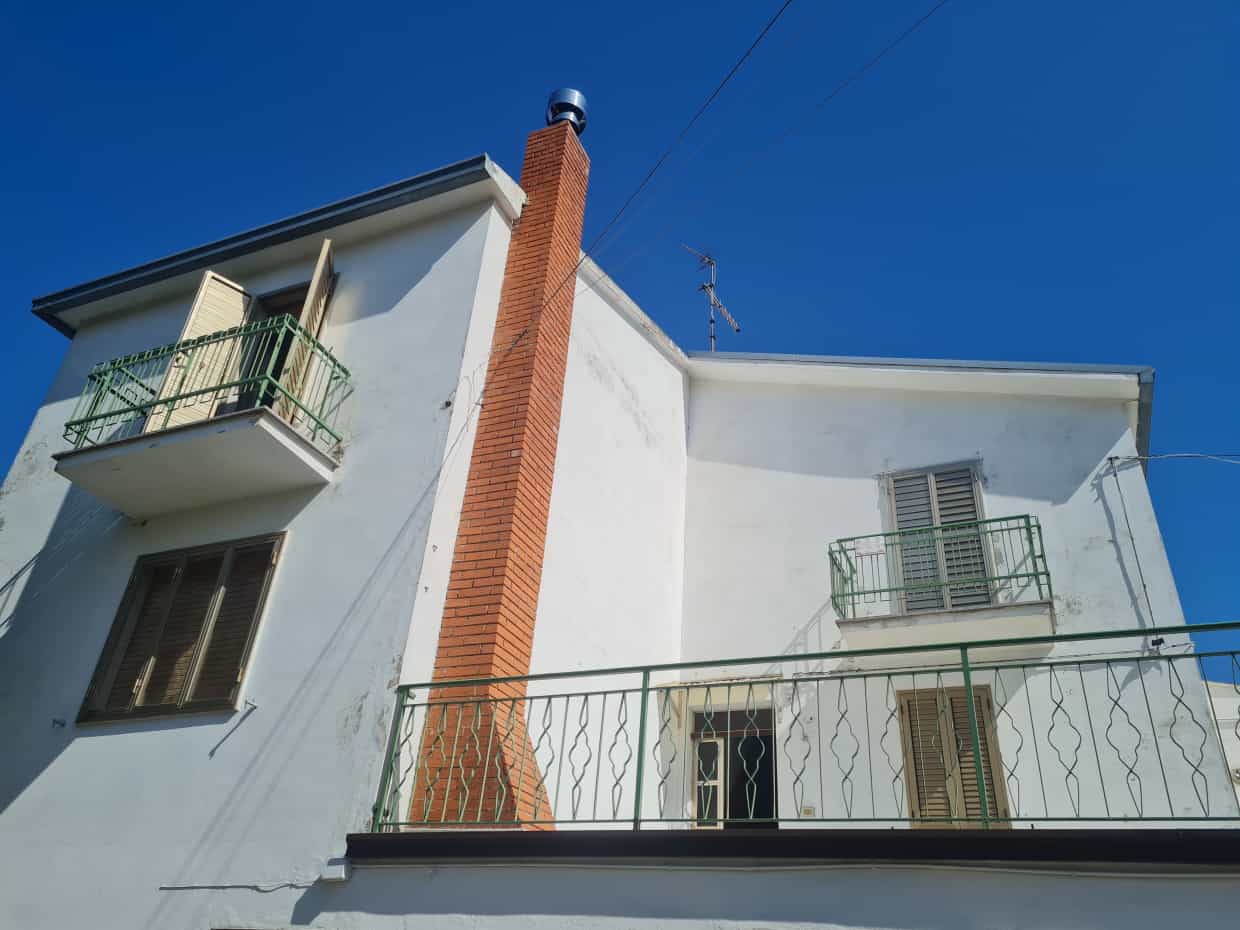 жилой дом в Торнареччо, Абруццо 10171294