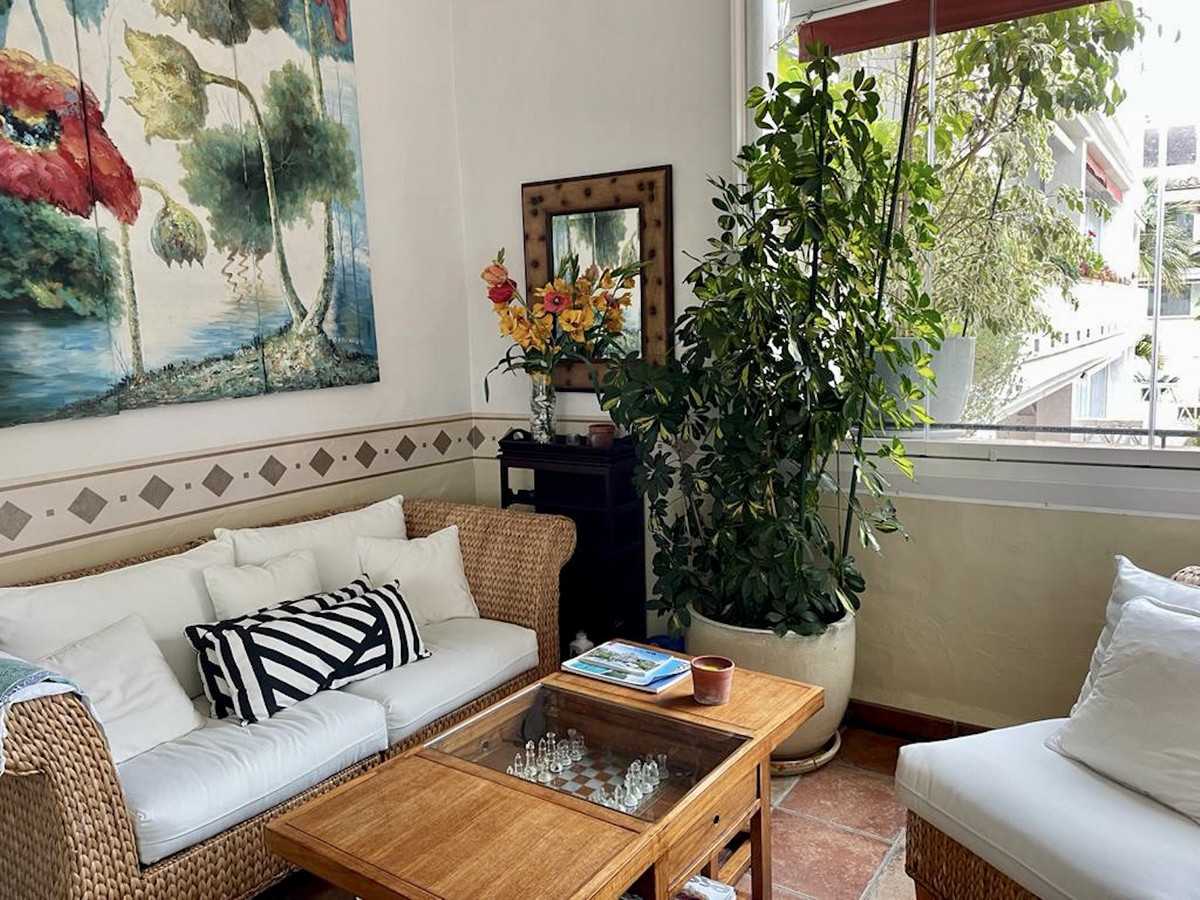 Condominium in Marbella, Andalusia 10171309