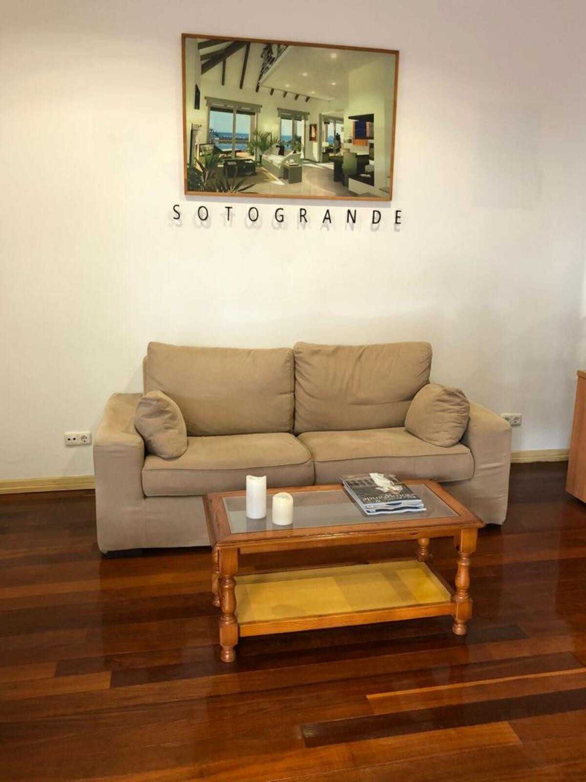 Oficina en Sotogrande, Andalusia 10171398