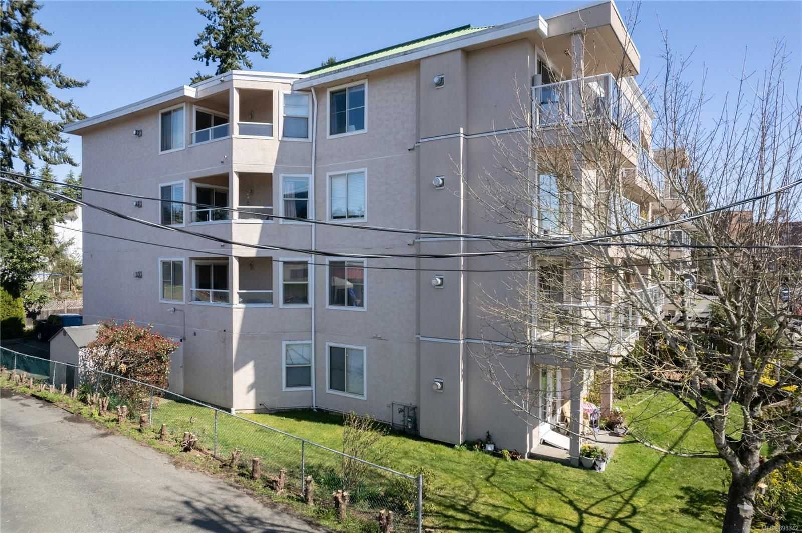 Condominium in Nanaimo, British Columbia 10171544