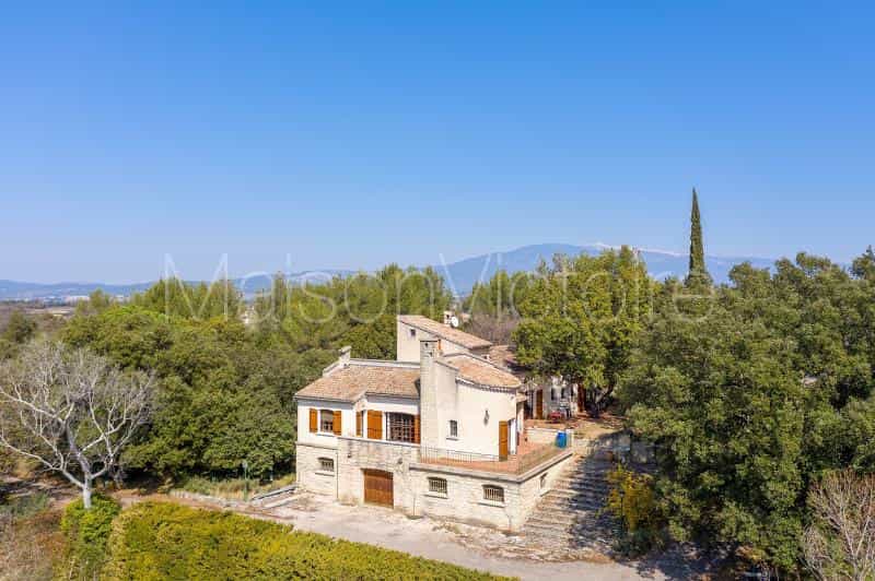 Rumah di Mazan, Provence-Alpes-Cote d'Azur 10171665