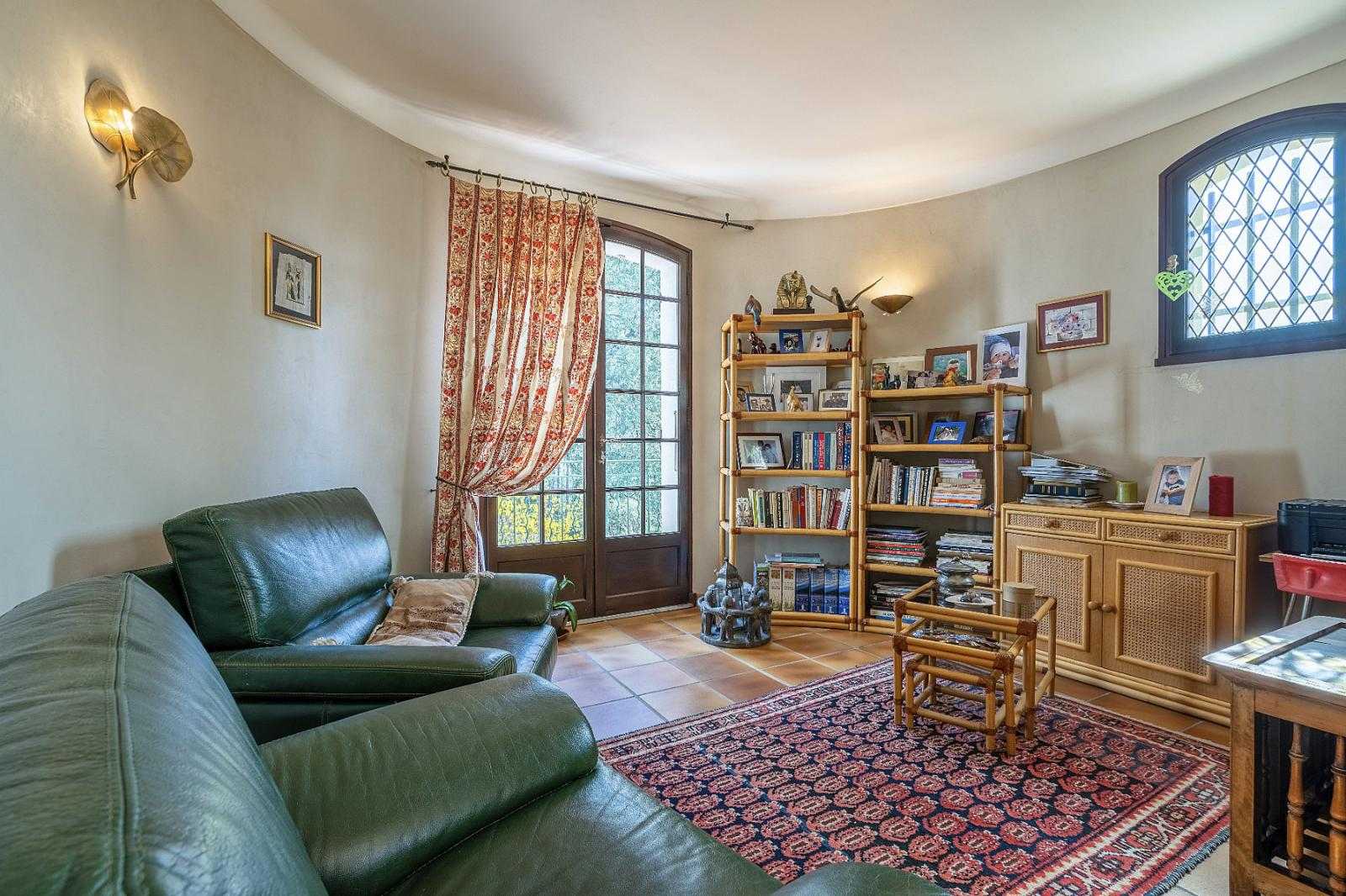 房子 在 Mazan, Provence-Alpes-Côte d'Azur 10171679