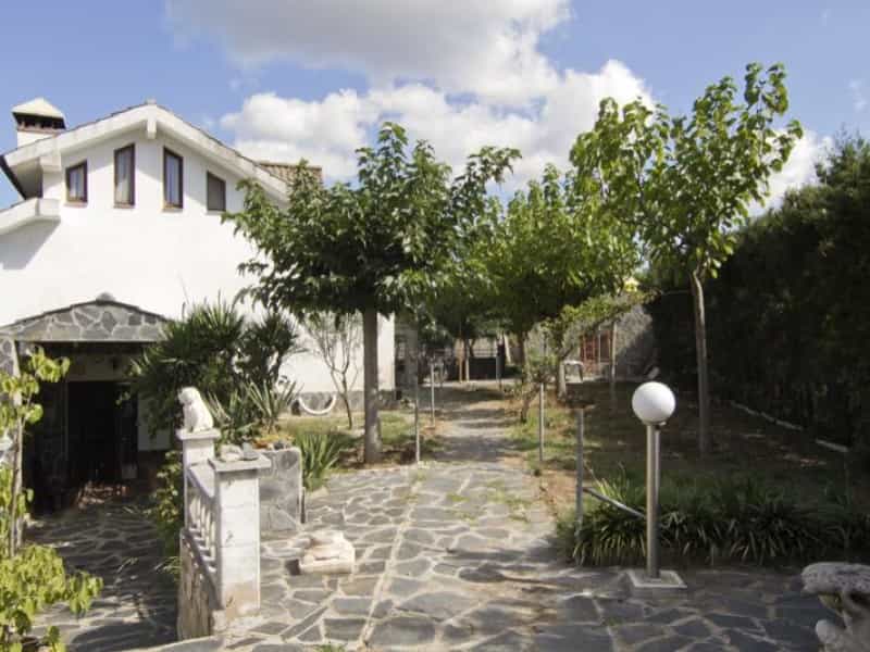 жилой дом в Fogars de la Selva, Catalunya 10172742