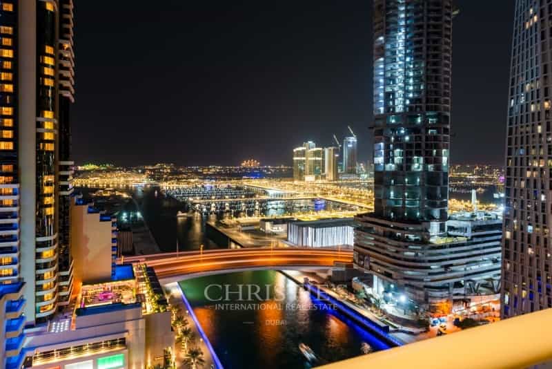 Condominium in Dubai, Dubai 10173430