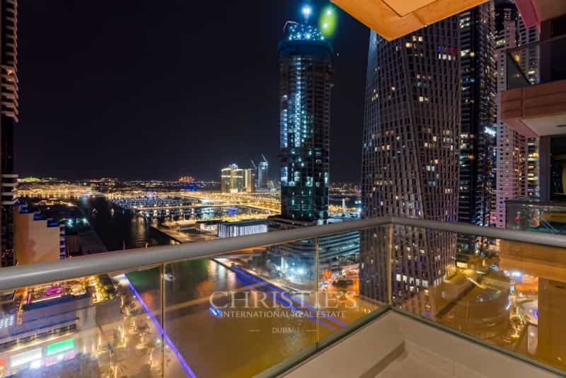 Condominium in Dubai, Dubayy 10173430