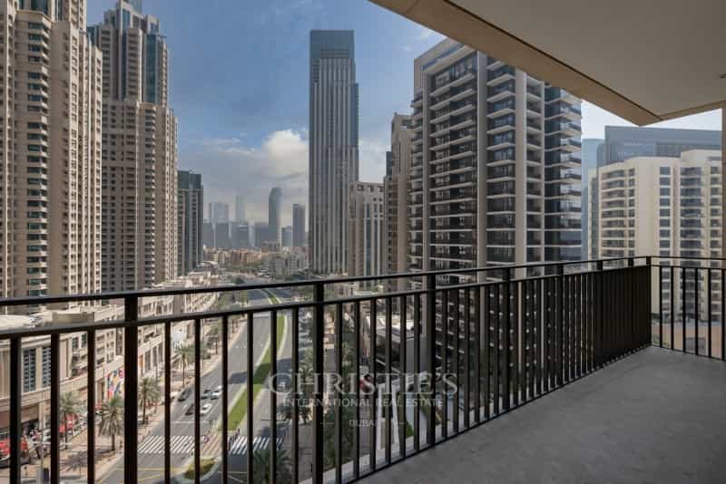 Condominium in Dubai, Dubai 10173572