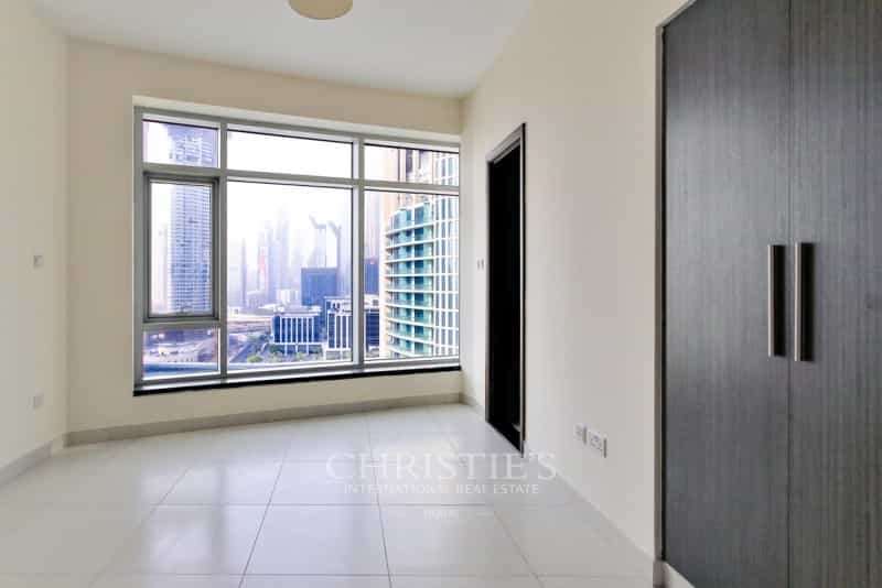 Condominium in Dubai, Dubai 10173638
