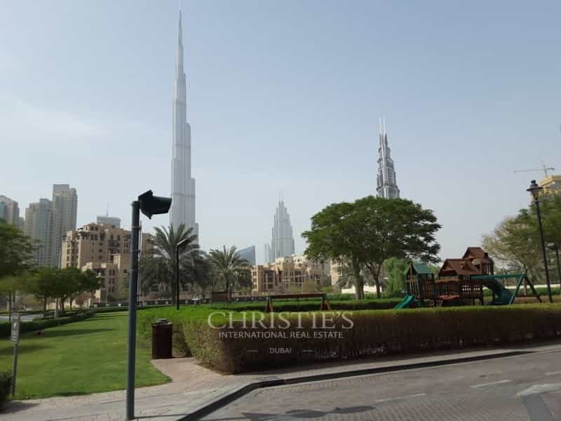 Condominium in Dubai, Dubai 10173688