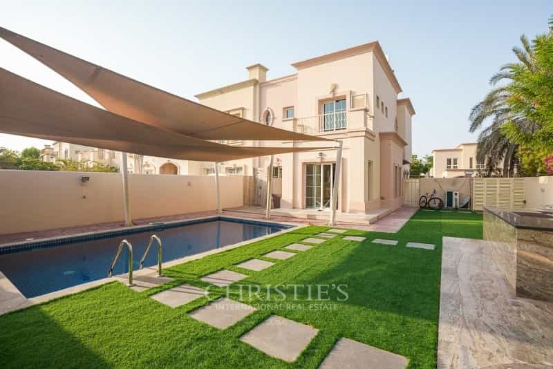House in Dubai, Dubayy 10173689