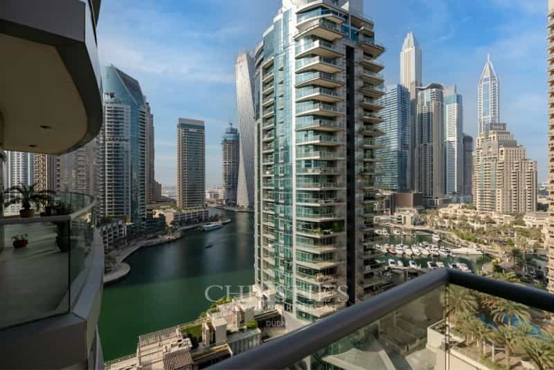 Condominium in Dubai, Dubai 10173691
